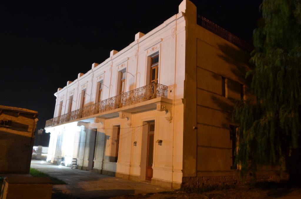 Hotel El Recreo General Roca Exterior photo